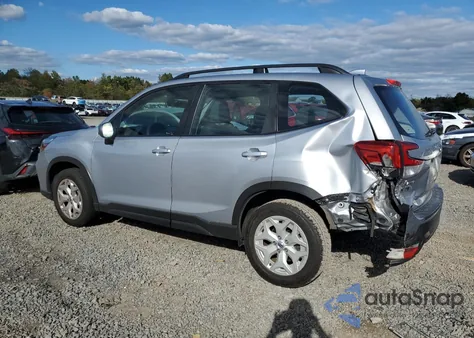2019 Subaru Forester z USA, uszkodzony, nr VIN JF2SKACC9KH419565
